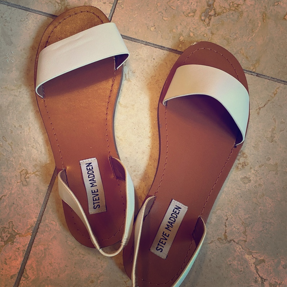 MOVING SALE- Steve Madden white leather sandals
